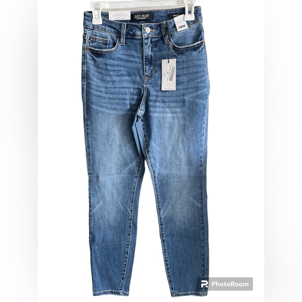 Judy Blue High Waist Slim Fit Jeans. Womens Size 1/25